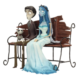(Pre-order) Corpse Bride Gift Set figure & Keyring Victor & Emily