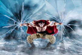 (Pre-order) One Piece S.H.Figuarts Action Figure Edward Newgate -Marineford- 25 cm