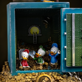 (Pre-order) Duck Tales Art Scale Statue 1/10 Uncle Scrooge McDuck and Nephews 30 cm