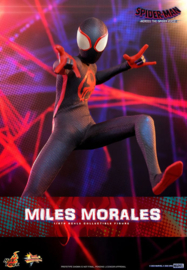 PRE-ORDER Spider-Man: Across the Spider-Verse Movie Masterpiece Action Figure 1/6 Miles Morales 29 cm