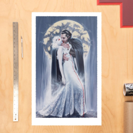 (Pre-order) Dracula Art Print The Kiss by Olivia De Berardinis 70 x 43 cm - unframed