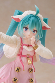 (Pre-order) Hatsune Miku Wonderland PVC Figure Seven Little Goats 18 cm