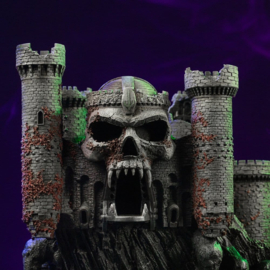(Pre-order) Masters of the Universe Icons Replica Grayskull Castle 20 cm