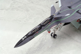 (Pre-order) Yukikaze Fairy Air Force Tactical Reconnaissance Model Kit 1/100 FFR-31MR/D Super Sylph Yukikaze Renewal Ver. 22 cm