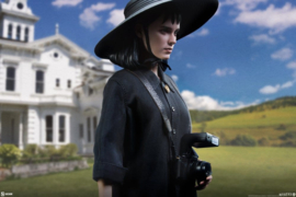 (Pre-order) Beetlejuice Action Figure 1/6 Lydia Deetz 25 cm