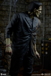 (Pre-order) Frankenstein Premium Format Statue Frankenstein 57 cm 