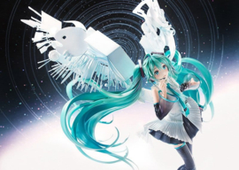 (Pre-order) Character Vocal Series 01: Hatsune Miku PVC Figure 1/7 Happy 16th Birthday Ver. 31 cm
