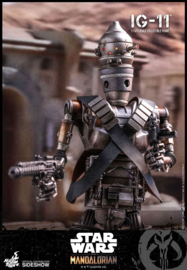 (Pre-order) Star Wars The Mandalorian Action Figure 1/6 IG-11 36 cm