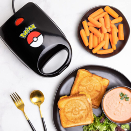 PokÃ©mon Panini Sandwich Maker PokÃ© Ball