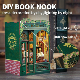 (Pre-order) Book Nook Owl Bookstore 17 x 12 cm  