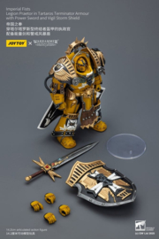 (Pre-order) Warhammer Imperial Fists Action Figure Legion Praetor in Tartaros Terminator Armourwith Power Sword and Vigil Storm Shield 14 cm