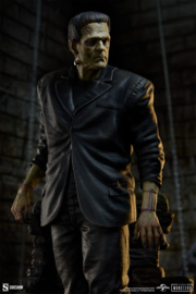 (Pre-order) Frankenstein Premium Format Statue Frankenstein 57 cm 
