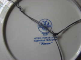 Oud wandbord   blauwwit met bloemen villeroy&boch Mettlach Fasan