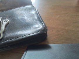 Vintage horeca portemonnee merk Cheney Engeland.