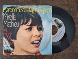 Nireille Mathieu met An einem Sonntag in Avignon 1970 Single nr S20233077