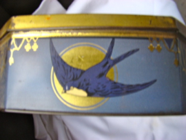 Oude blikken trommel  van Blue bird. VERKOCHT