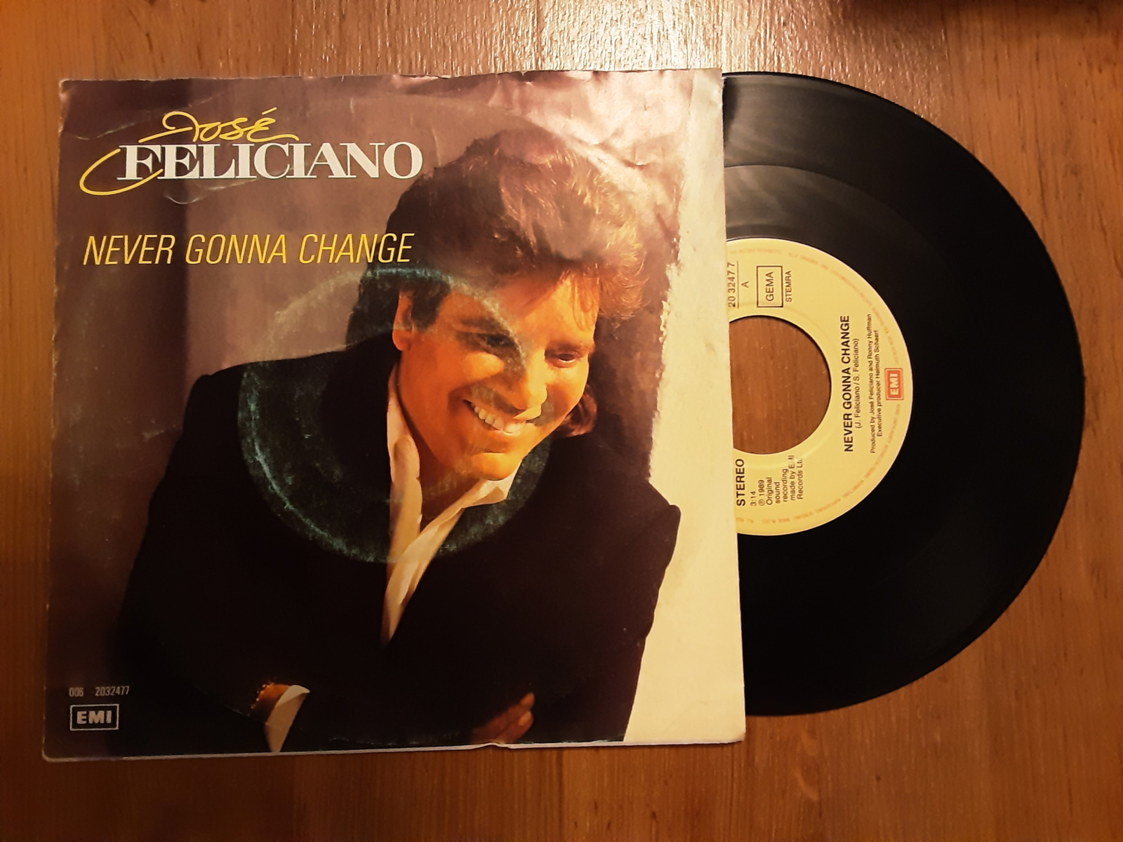 Jose Feliciano met Never gonna change 1989 Single nr S20234269