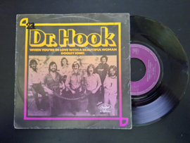Dr. Hook met When you're in love with a beautiful woman 1979 Single nr S20221740