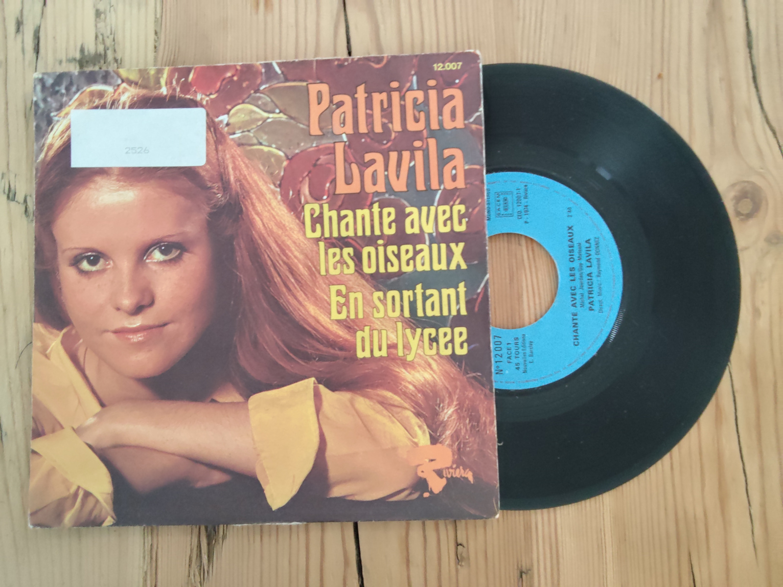 Patricia Lavila met Chante avec les oiseaux 1975 Single nr S20256474