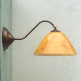 Wandslinger oud bruin grote plaat met gemarmerde calimero kap 26cm nr 5411.02