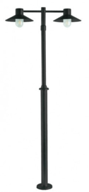 Buitenlamp serie Selva 2-L staand 170/230 zwart nr: 3745