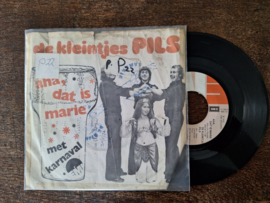 De kleintjes pils met Aha, dat is marie 1975 Single nr S20233068