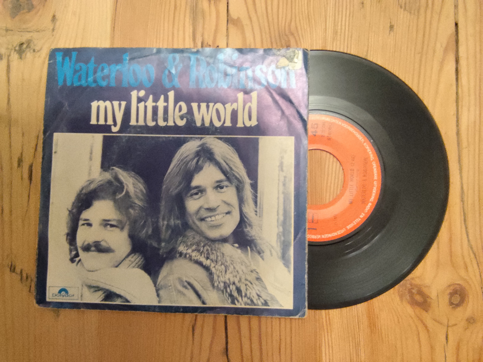 Waterloo & Robinson met My little world 1976 Single nr S20256406