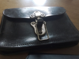 Vintage horeca portemonnee merk Cheney Engeland.