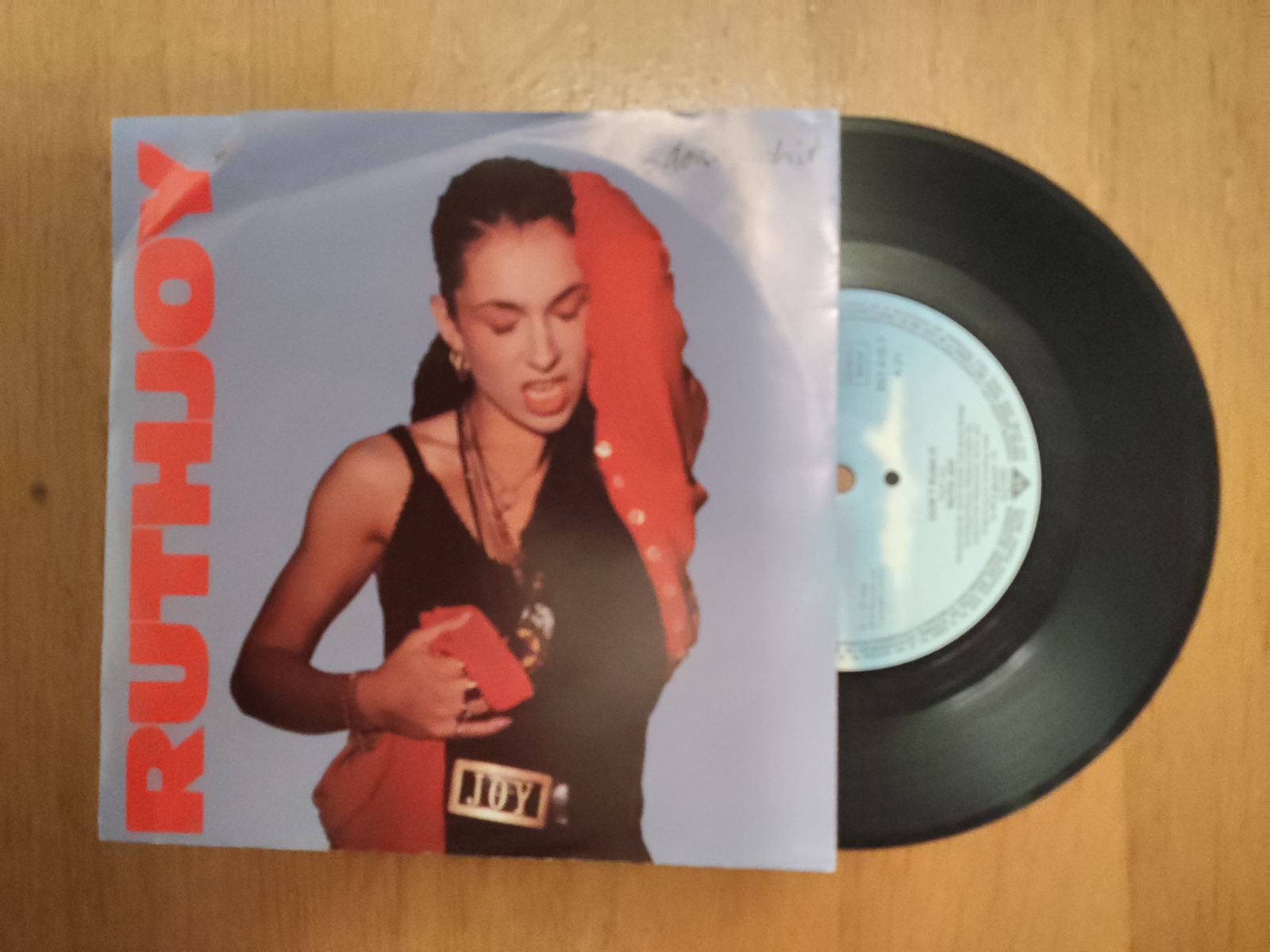 Ruth Joy met Don't push it 1989 Single nr S20256334