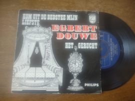 Egbert Douwe met Kom uit de bedstee mijn liefste 1968 Single nr S20221840