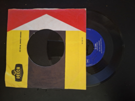 The Blue Diamonds met Oh Carol 1960 Single nr S2021755
