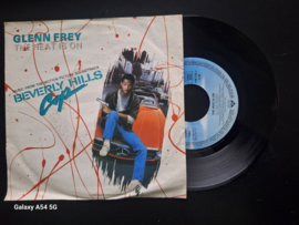 Glenn Frey met The heat is on 1984 Single nr S20234011