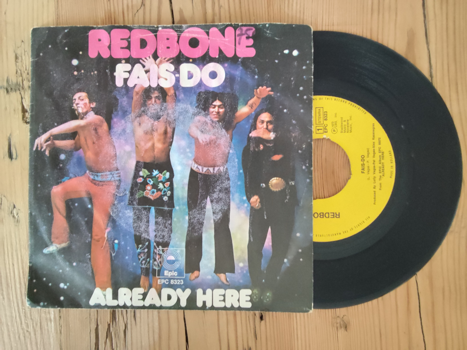 Redbone met Fais-do 1972 Single nr S20256659