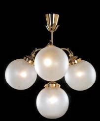Messing plafonniere met 4 gesatineerde bollen nr 16 5226 004 0724