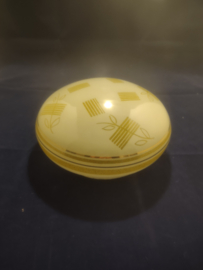 Oude plafonniere bol zacht geel goudkleurige aren strepen motief D20cm oud-G46