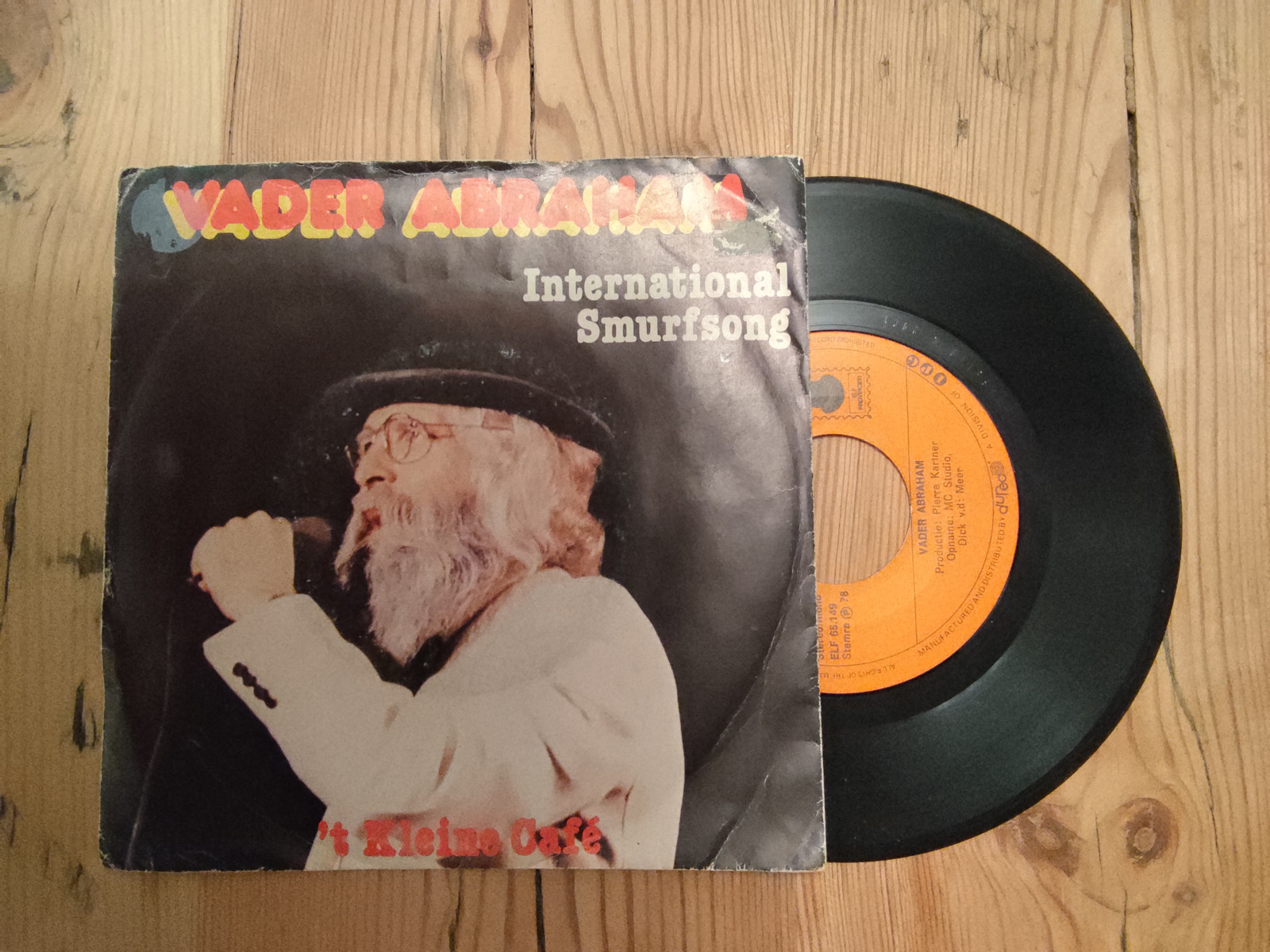 Vader Abraham met International Smurfsong 1978 Single nr S20256407