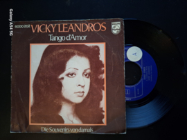Vicky Leandros met Tango d'amor 1976 Single nr S20234162