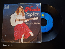 Nicole met Papillon 1982 Single nr S20221516