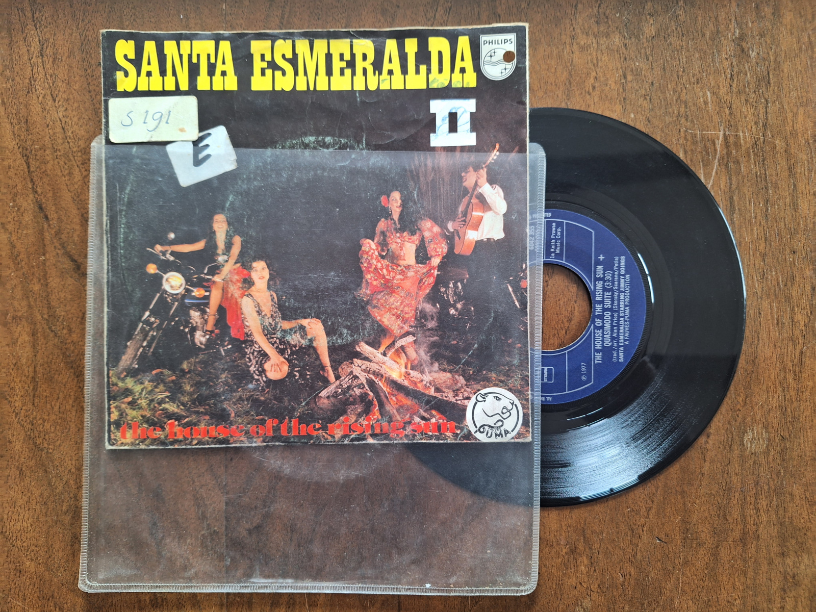 Santa Esmeralda starring Jimmy Goings met The house of the rising sun + Quasimodo suite 1977 Single nr S20233048