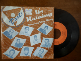 Darts met It's raining 1978 Single nr S20211199
