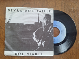 Devra Robitaille met Hot nights 1982 Single nr S20232889