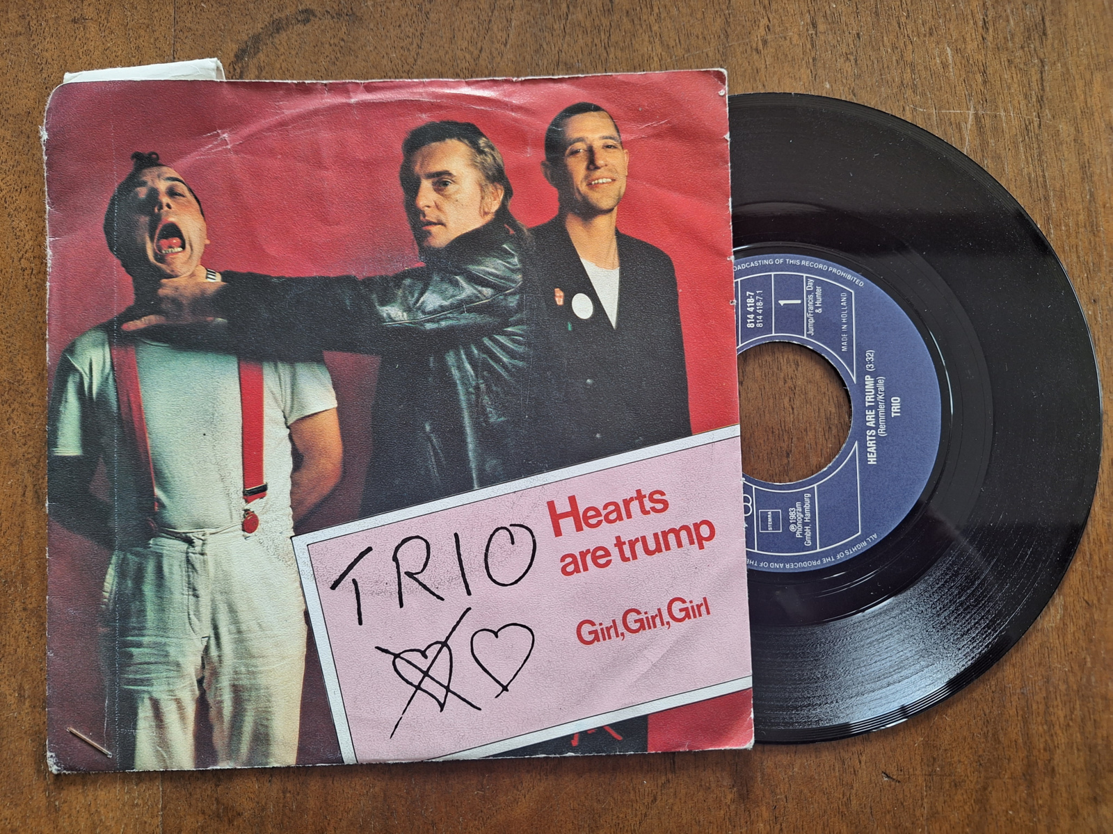 Trio met Hearts are trump 1983 Single nr S20233047