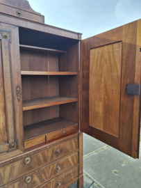 Mahonie kabinet messing beslag hollands omstreeks 1850  nr K202540