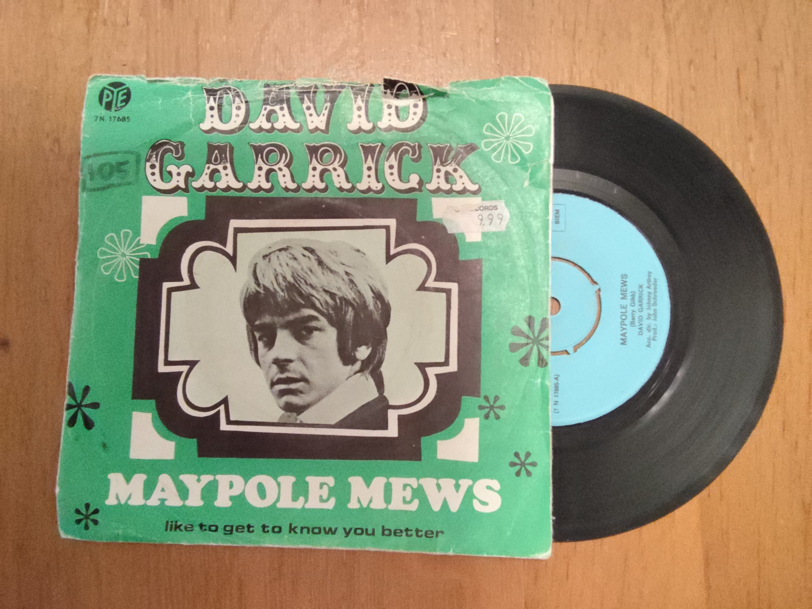 David Garrick met Maypole mews 1969 Single nr S20256331