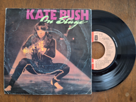Kate Bush met On stage 1979 Single nr S20232953