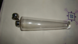 Antieke heupfles met draaidop.