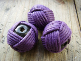Set van 3 kralen bolletjes wol paars 18 bij 24 mm