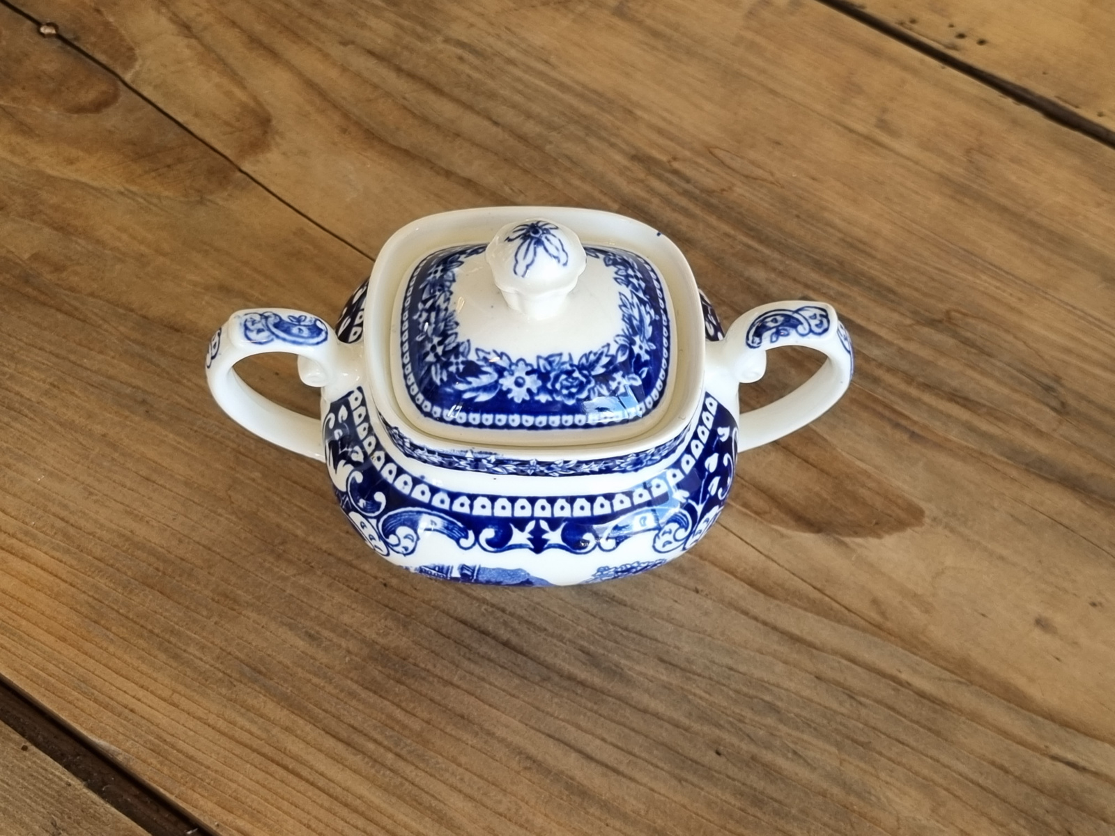 Regout Castillo Old England blauw Suikerpot 0,25 ltr