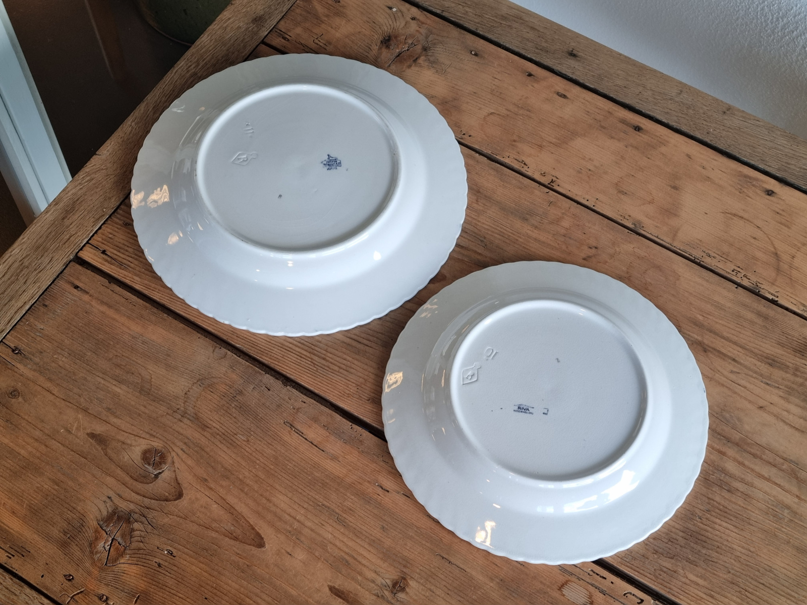 Petrus Regout Riva donker blauw Set 2x serveerbord
