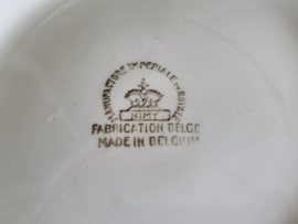 Nimy Belgium met Vogel Tazza op lage voet 22 cm